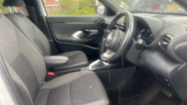 Toyota Yaris Cross 1.5 Hybrid Design 5dr CVT Hybrid Estate